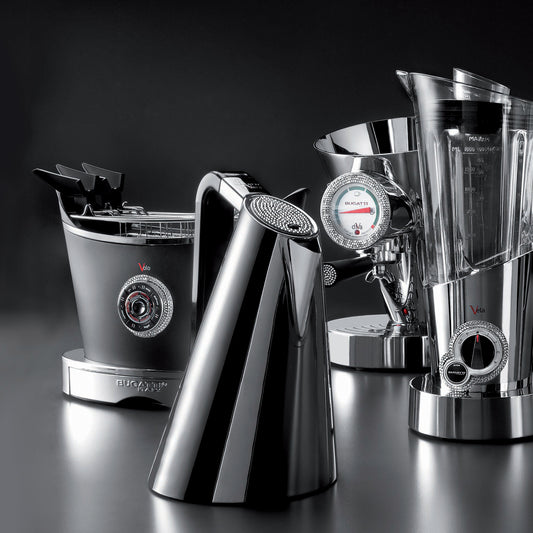 Bugatti Italy Vera Easy Light Details  Kettle - Matt Black