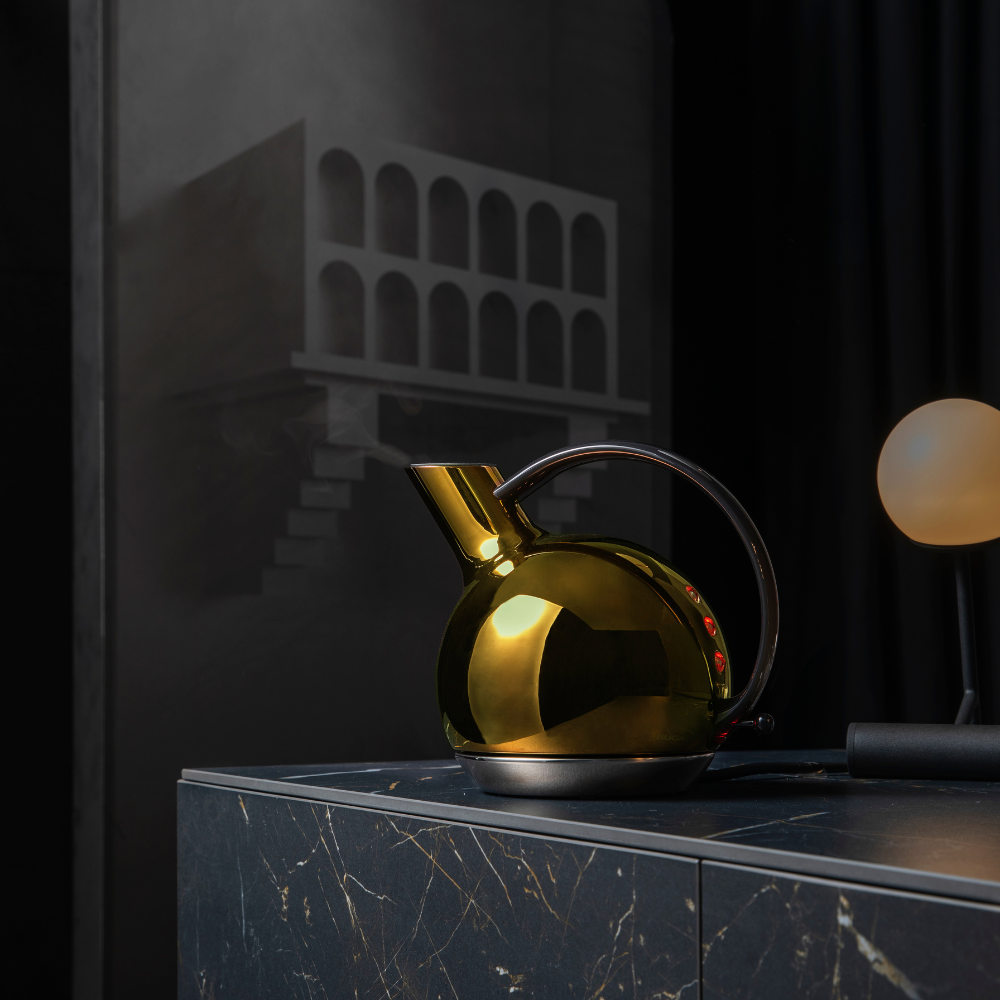 Bugatti Italy Giulietta Kettle 1.2L - Gold