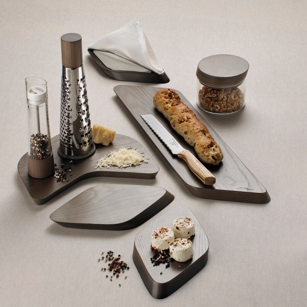 Bugatti Trattoria Grater - Tobacco